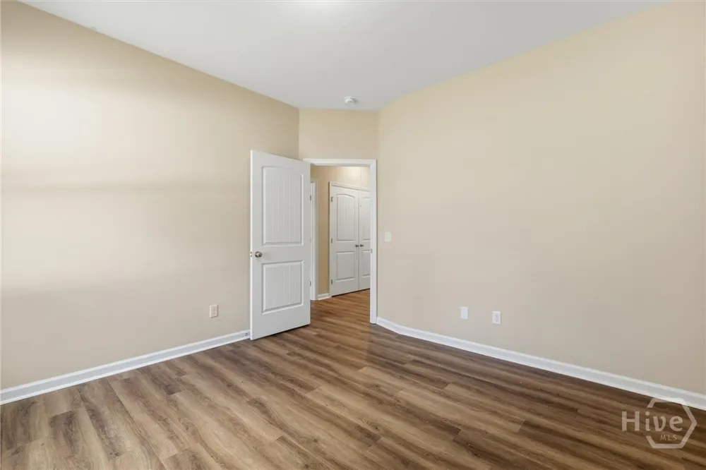 1300 Kentucky Street Darien, GA 31305