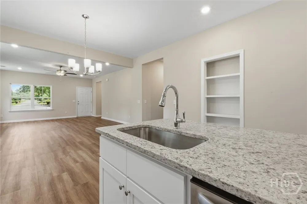 1300 Kentucky Street Darien, GA 31305