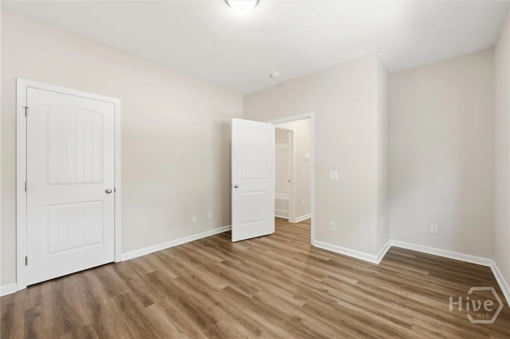 1300 Kentucky Street Darien, GA 31305