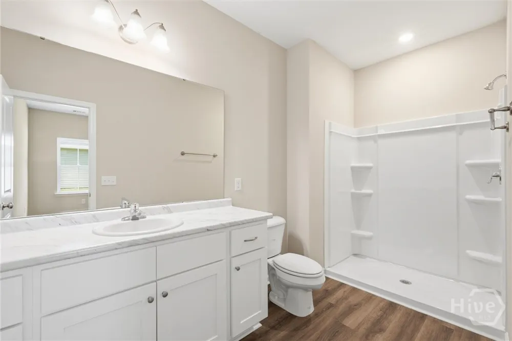 1300 Kentucky Street Darien, GA 31305