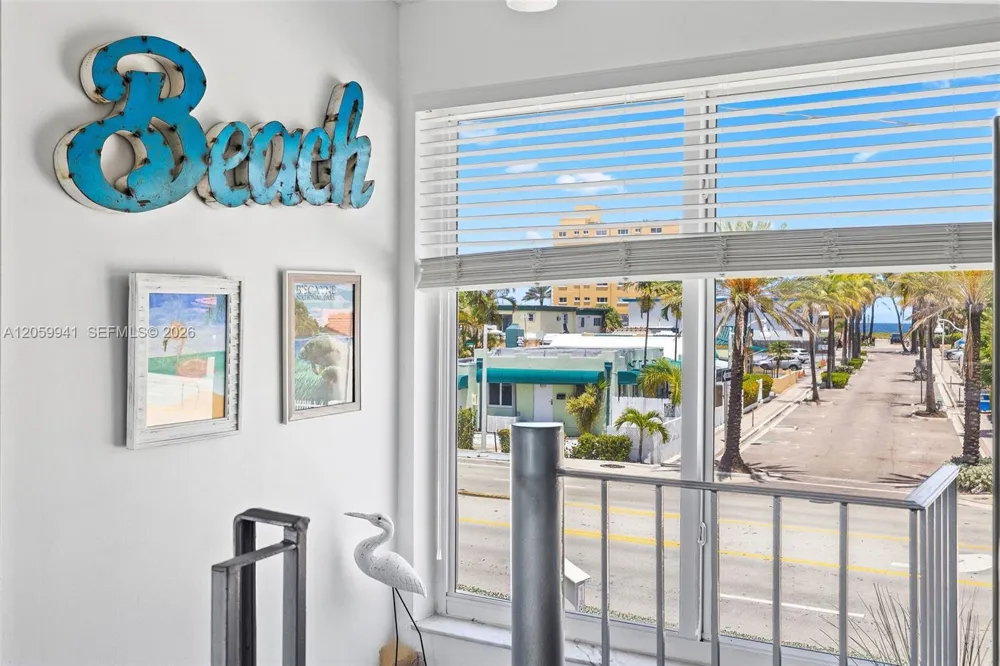 1800 Ocean Dr #203 Hollywood, FL 33019