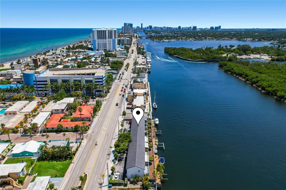 1800 Ocean Dr #203 Hollywood, FL 33019