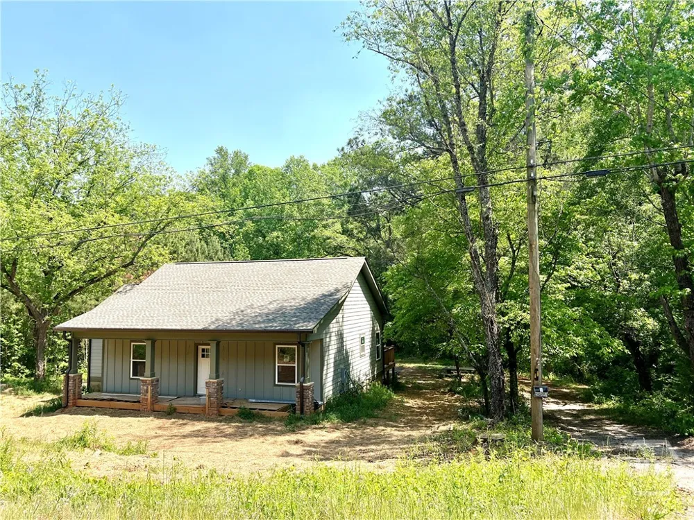6476 Hwy 72 Carlton, GA 30627
