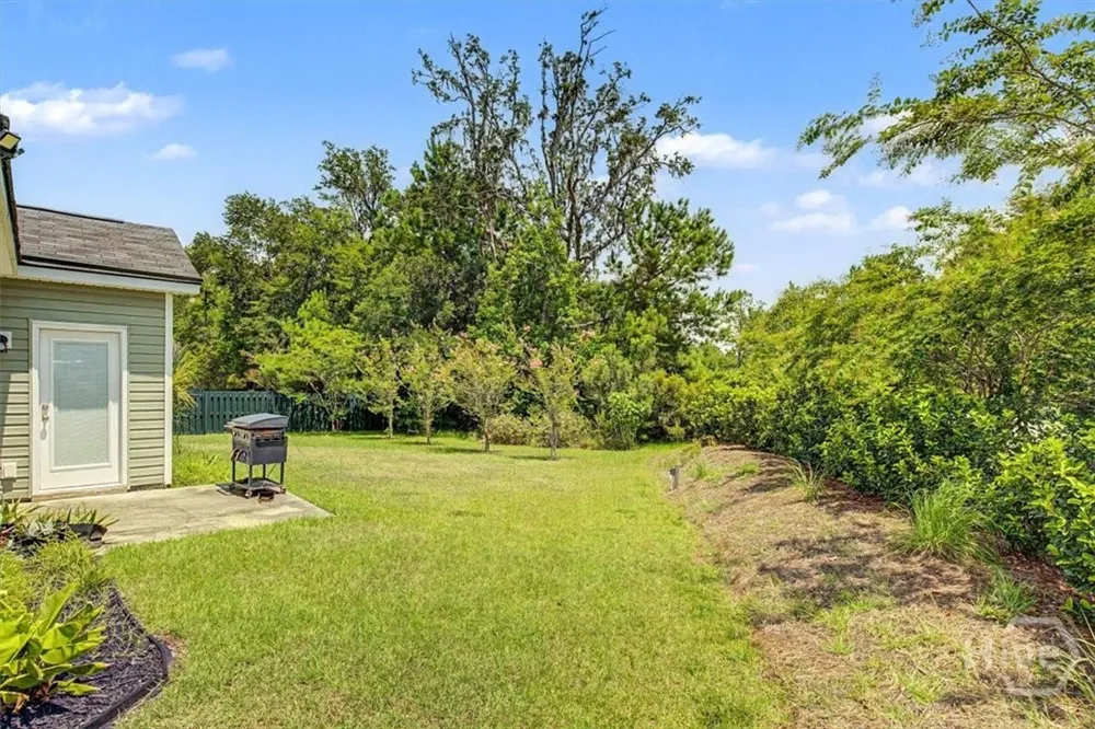 18 Minning Loop Richmond Hill, GA 31324