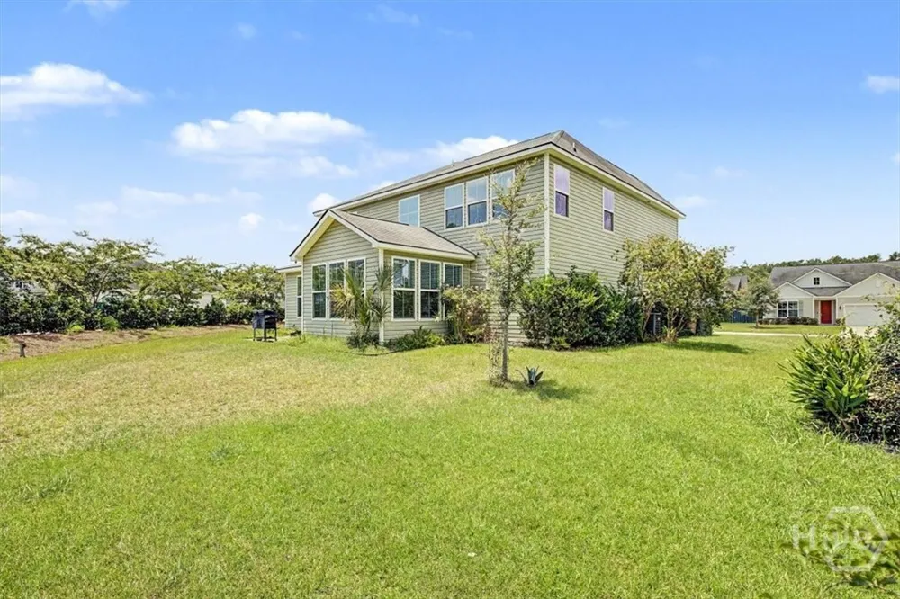 18 Minning Loop Richmond Hill, GA 31324