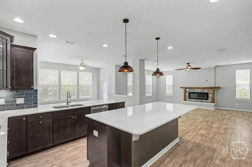 18 Minning Loop Richmond Hill, GA 31324