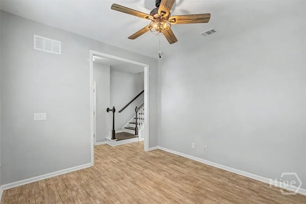 18 Minning Loop Richmond Hill, GA 31324