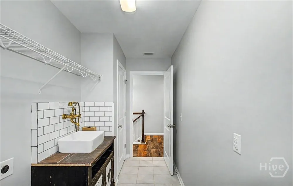 18 Minning Loop Richmond Hill, GA 31324