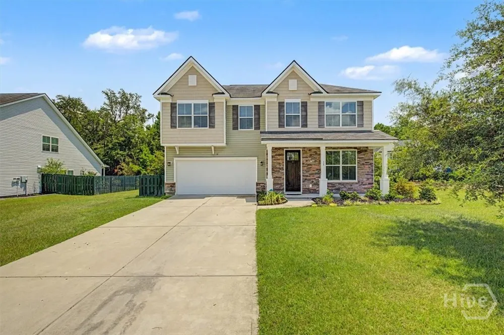 18 Minning Loop Richmond Hill, GA 31324