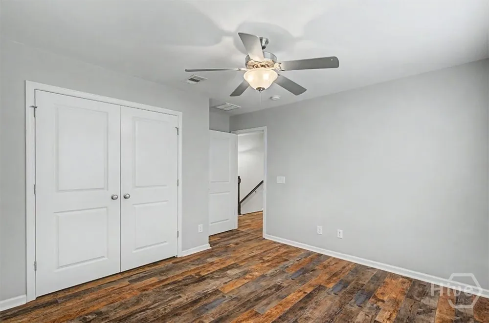 18 Minning Loop Richmond Hill, GA 31324