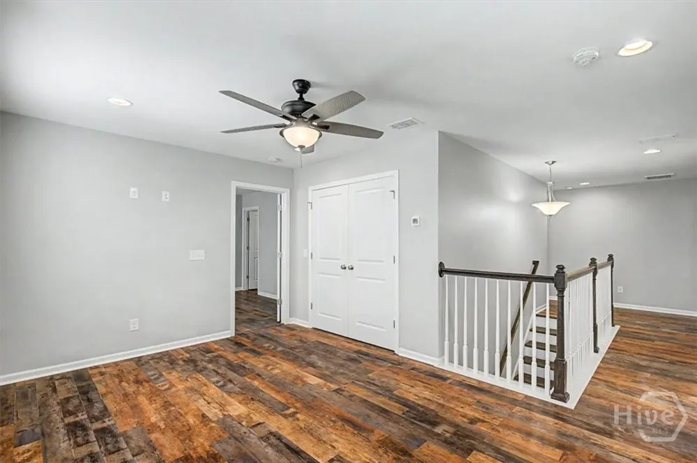 18 Minning Loop Richmond Hill, GA 31324