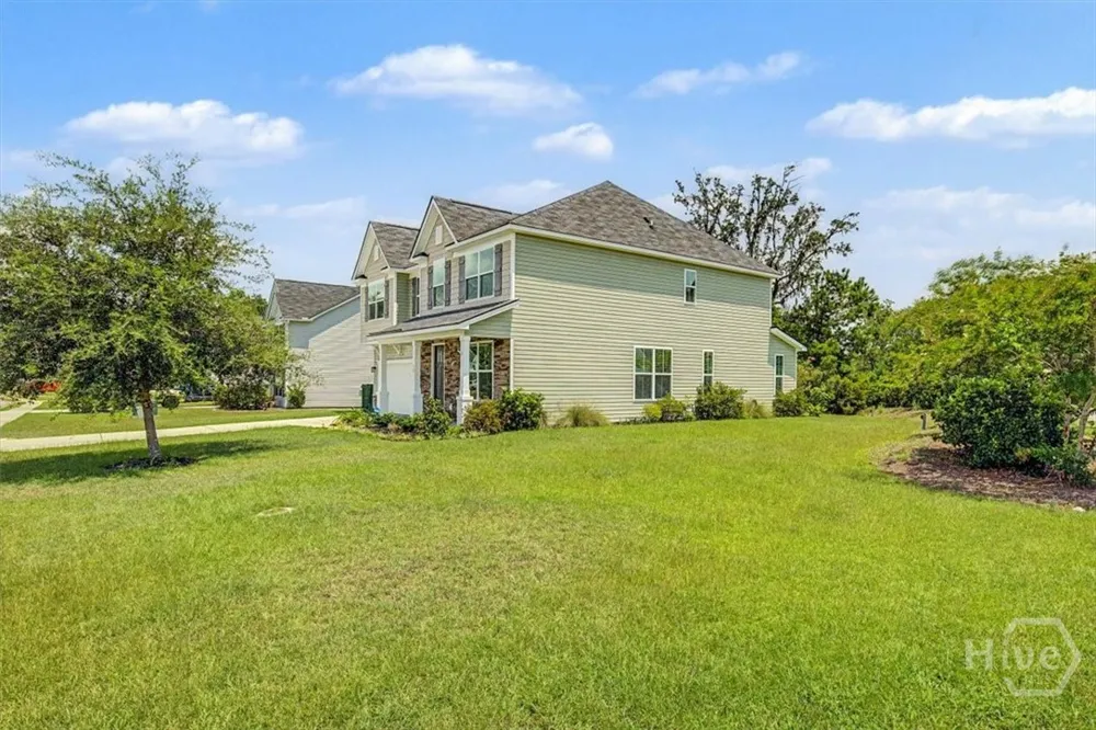 18 Minning Loop Richmond Hill, GA 31324