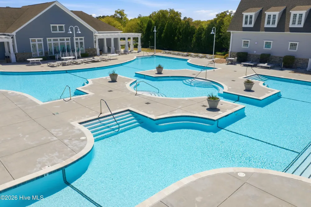 611 Moss Lake Lane Holly Ridge, NC 28445