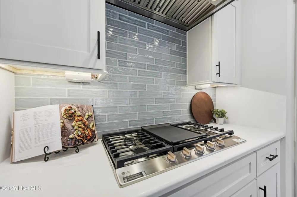 611 Moss Lake Lane Holly Ridge, NC 28445