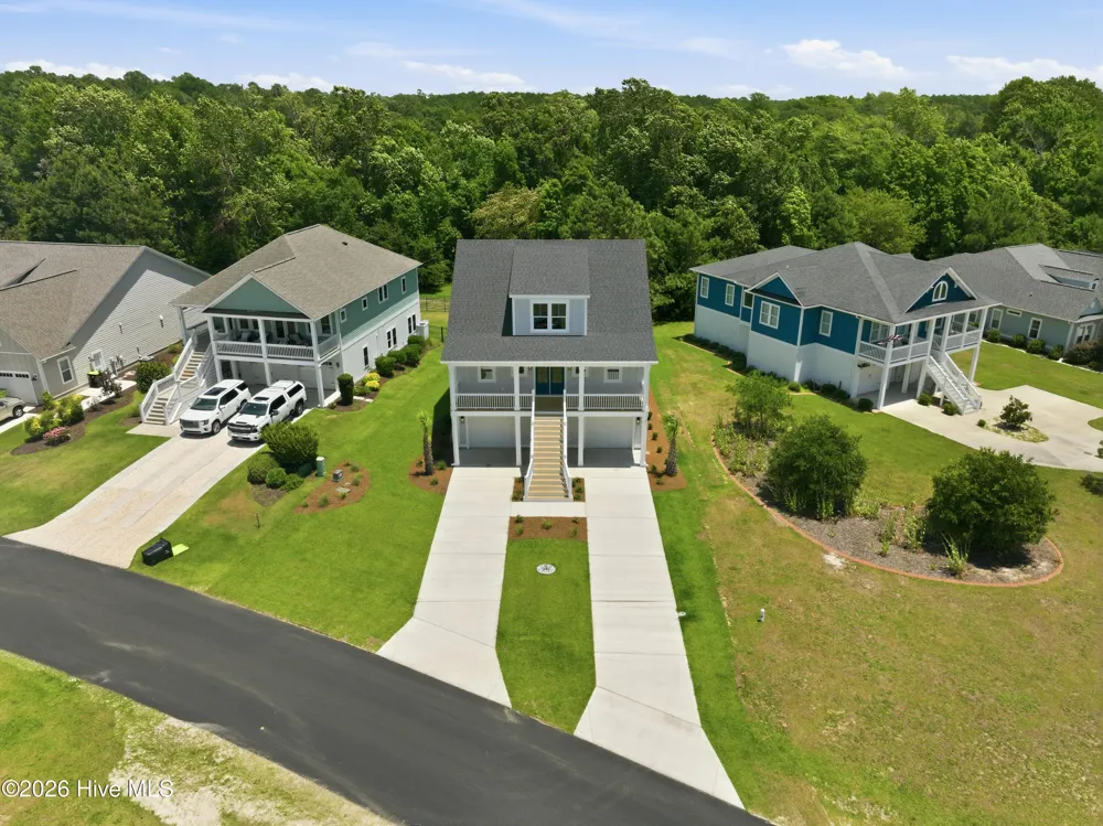 611 Moss Lake Lane Holly Ridge, NC 28445