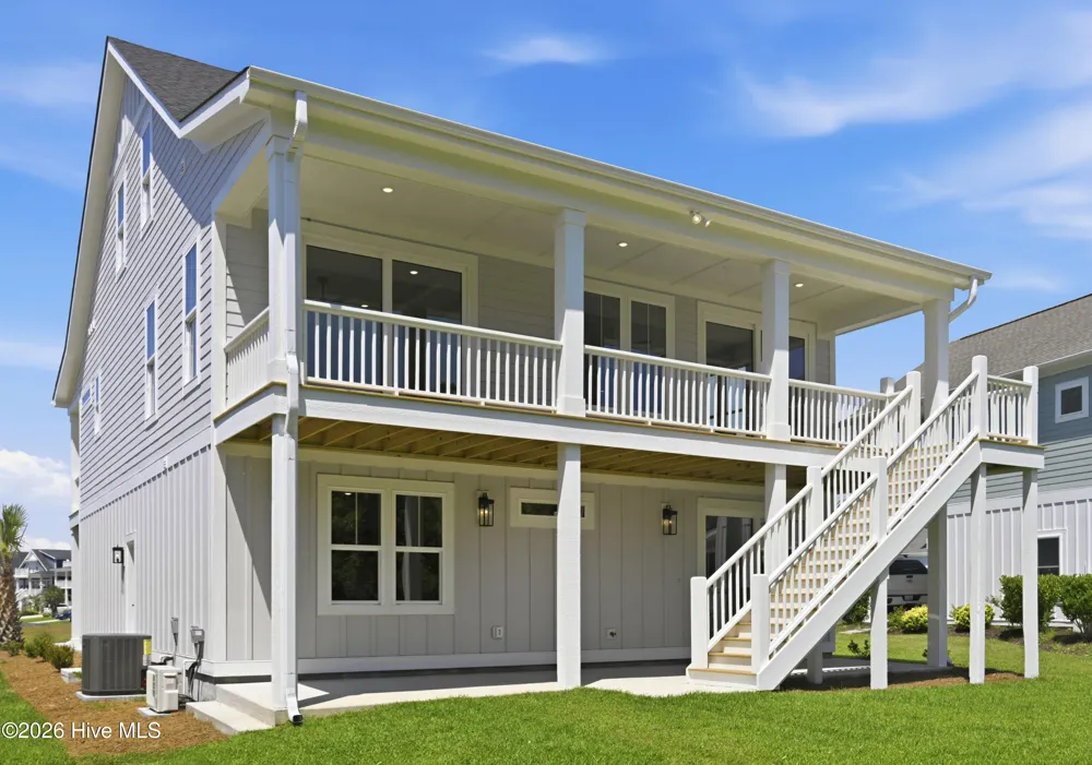 611 Moss Lake Lane Holly Ridge, NC 28445