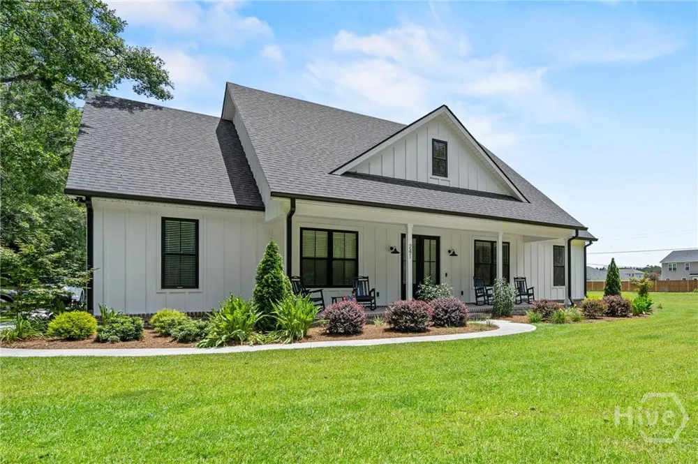 241 Nease Road Guyton, GA 31312