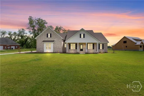 9 Honeysuckle Drive