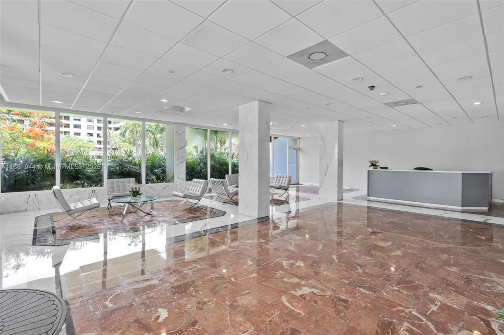 155 Ocean Lane Dr #300 Key Biscayne, FL 33149