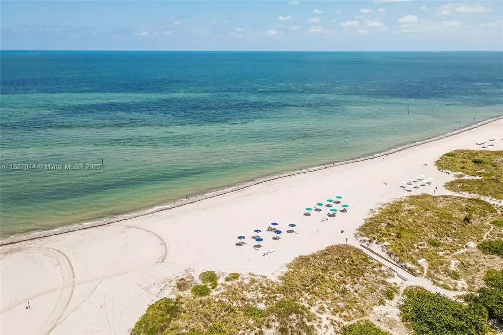 155 Ocean Lane Dr #300 Key Biscayne, FL 33149