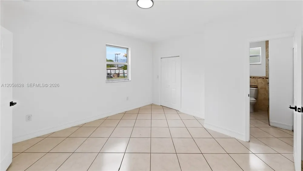 10755 SW 217th St Miami, FL 33170