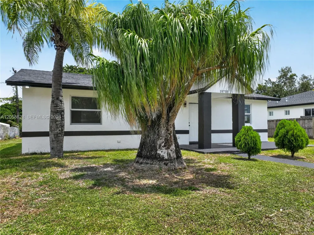 10755 SW 217th St Miami, FL 33170