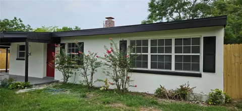 1304 HILLCREST DRIVE