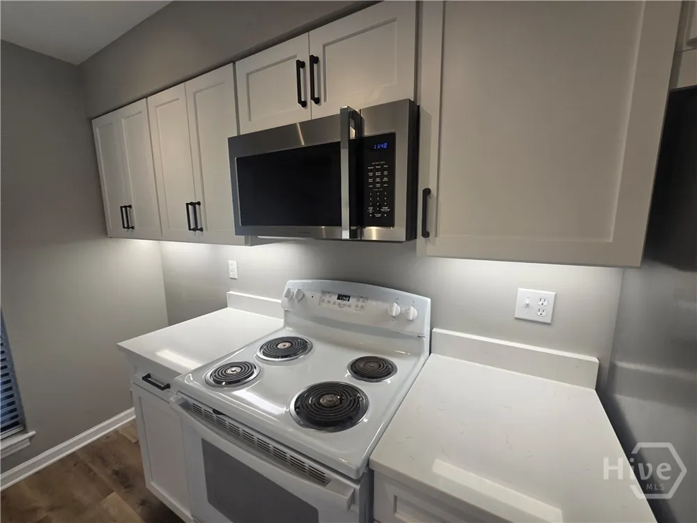 232 Stephenson Avenue #3cc Savannah, GA 31405
