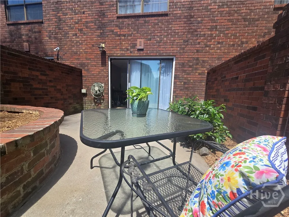 232 Stephenson Avenue #3cc Savannah, GA 31405