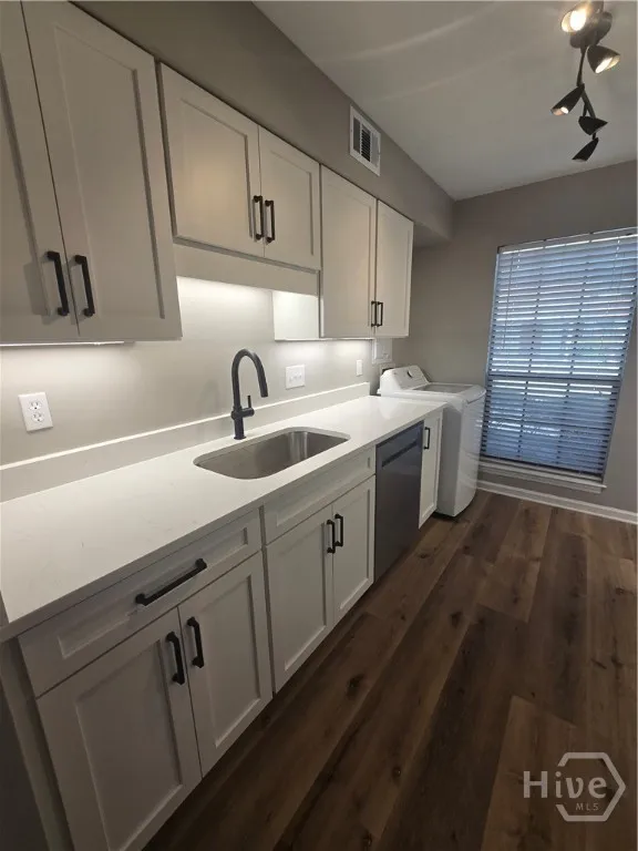 232 Stephenson Avenue #3cc Savannah, GA 31405