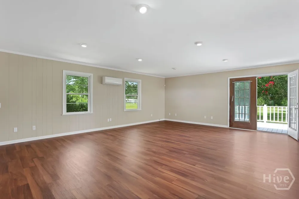 2362 Millen Highway Sylvania, GA 30467