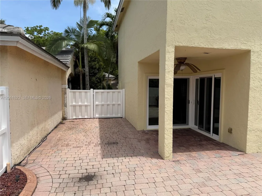 804 NW 99th Ave #804 Plantation, FL 33324