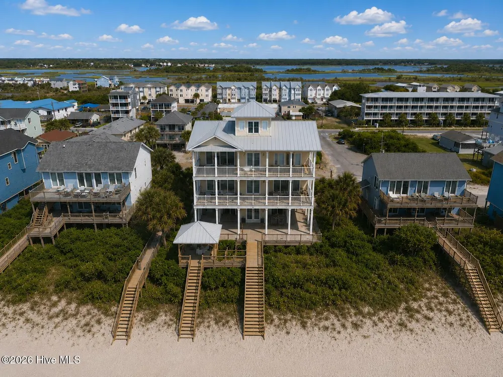 522 Shore Drive Surf City, NC 28445