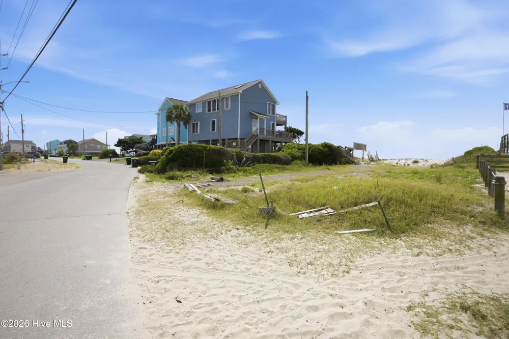522 Shore Drive Surf City, NC 28445