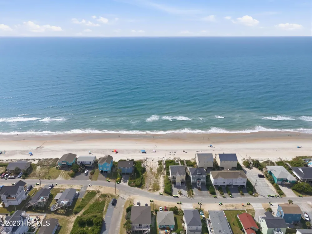 522 Shore Drive Surf City, NC 28445