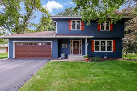 17200 Barberry Circle