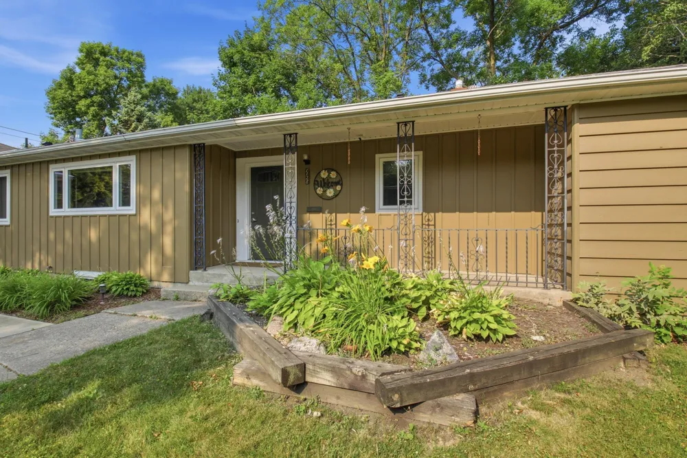 1128 11th Street SW Willmar, MN 56201