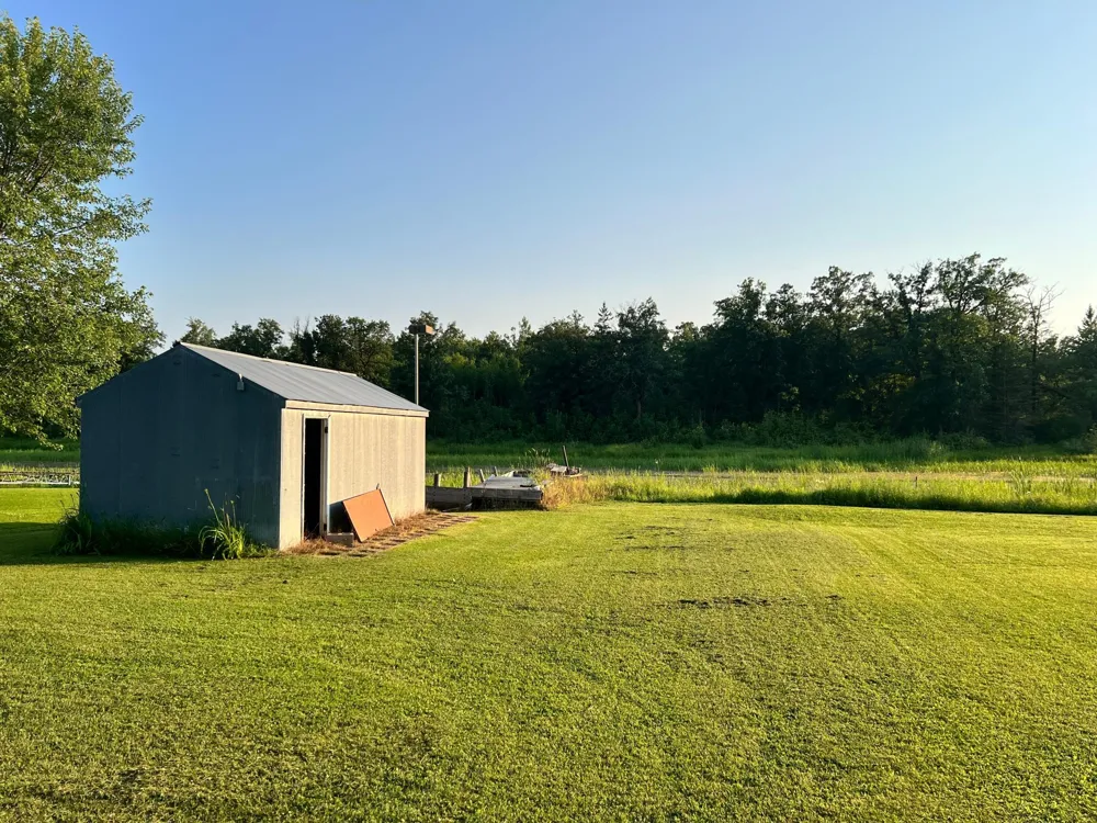 2689 and 2688 Oak Loop NW Baudette, MN 56623