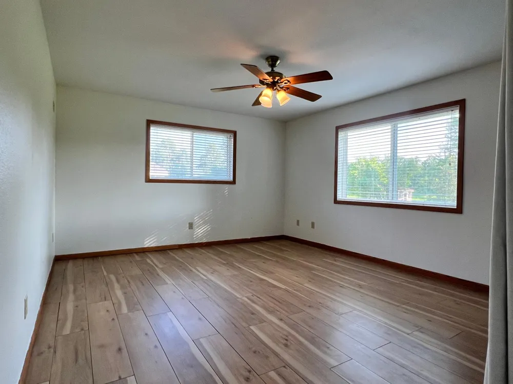 2689 and 2688 Oak Loop NW Baudette, MN 56623