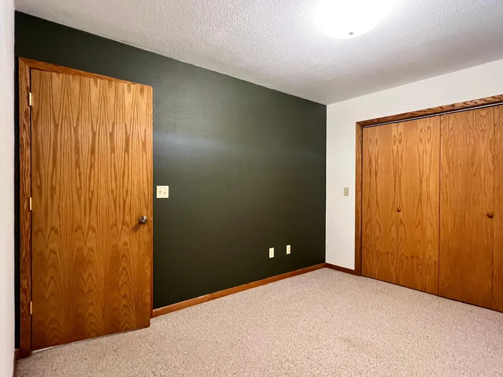 2689 and 2688 Oak Loop NW Baudette, MN 56623