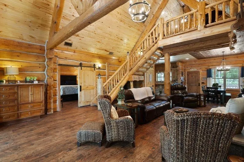 2226 Holly Road Gilmer, TX 75644