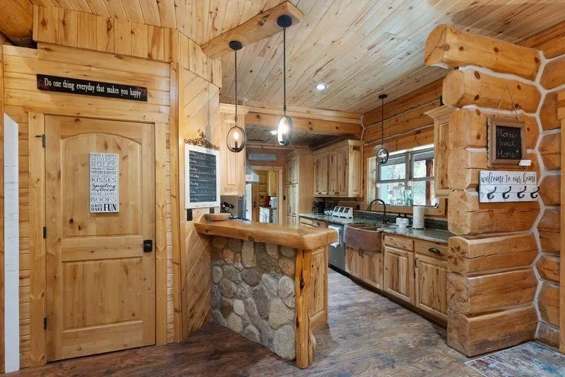 2226 Holly Road Gilmer, TX 75644
