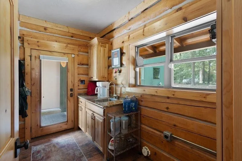2226 Holly Road Gilmer, TX 75644