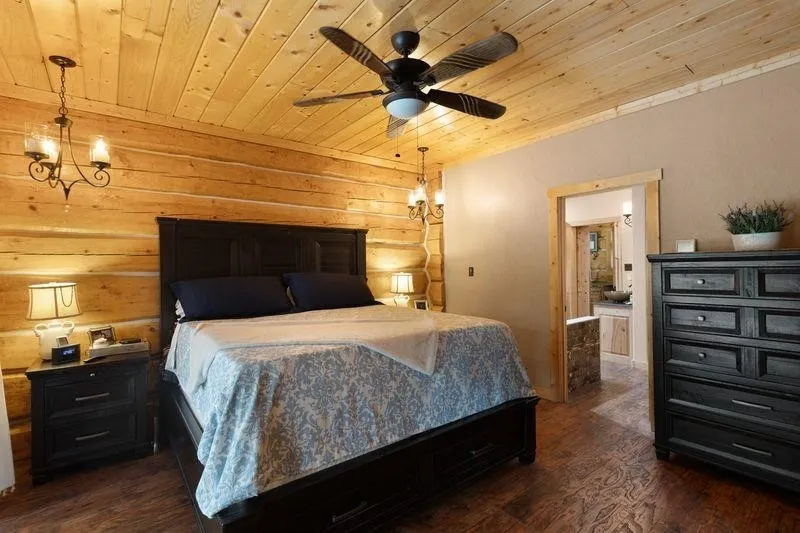 2226 Holly Road Gilmer, TX 75644