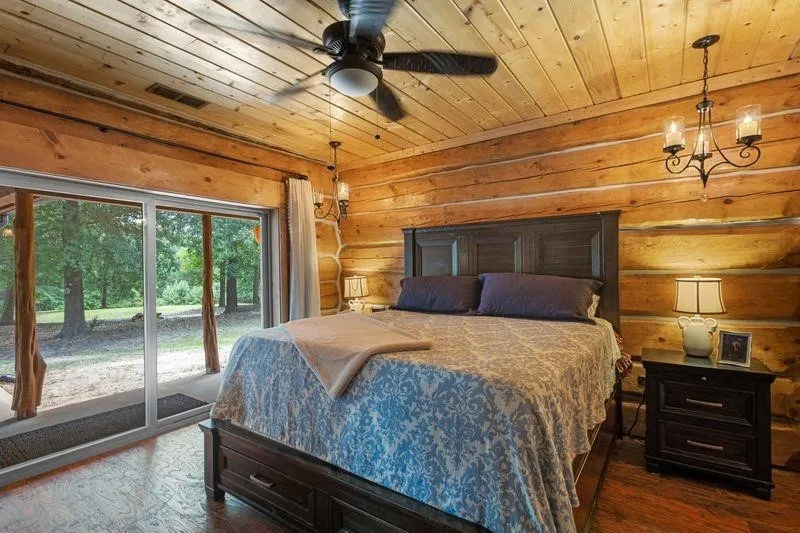 2226 Holly Road Gilmer, TX 75644