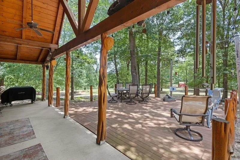 2226 Holly Road Gilmer, TX 75644