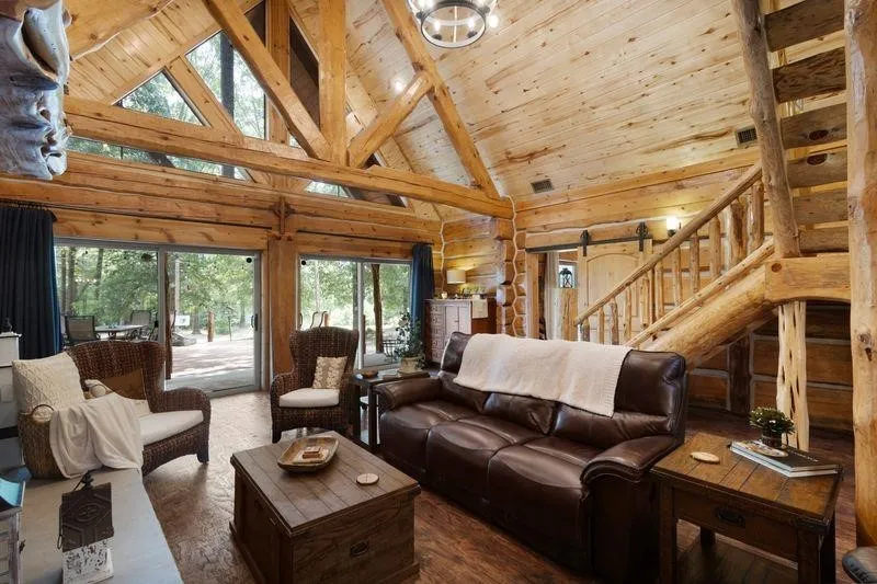 2226 Holly Road Gilmer, TX 75644