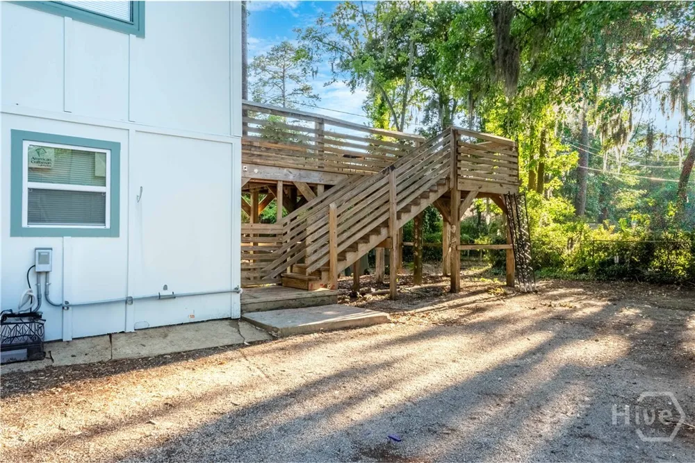 2203 Delesseps Avenue Savannah, GA 31404