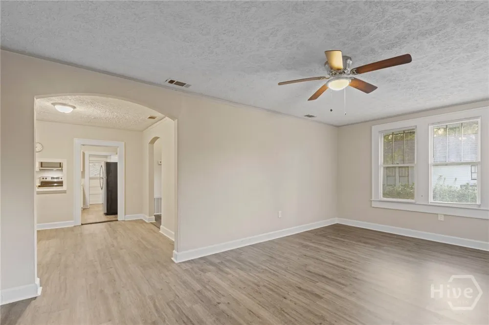 2203 Delesseps Avenue Savannah, GA 31404