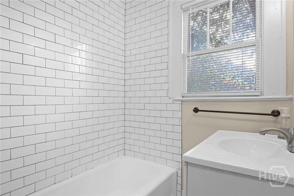2203 Delesseps Avenue Savannah, GA 31404